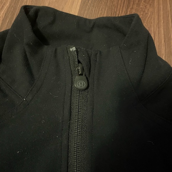 Lululemon Define Zipup - Picture 6 of 6